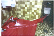 WRI: Red sink to urinal 